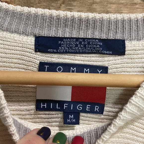 Vintage Tommy Hilfiger Sweater - Picture 7 of 9